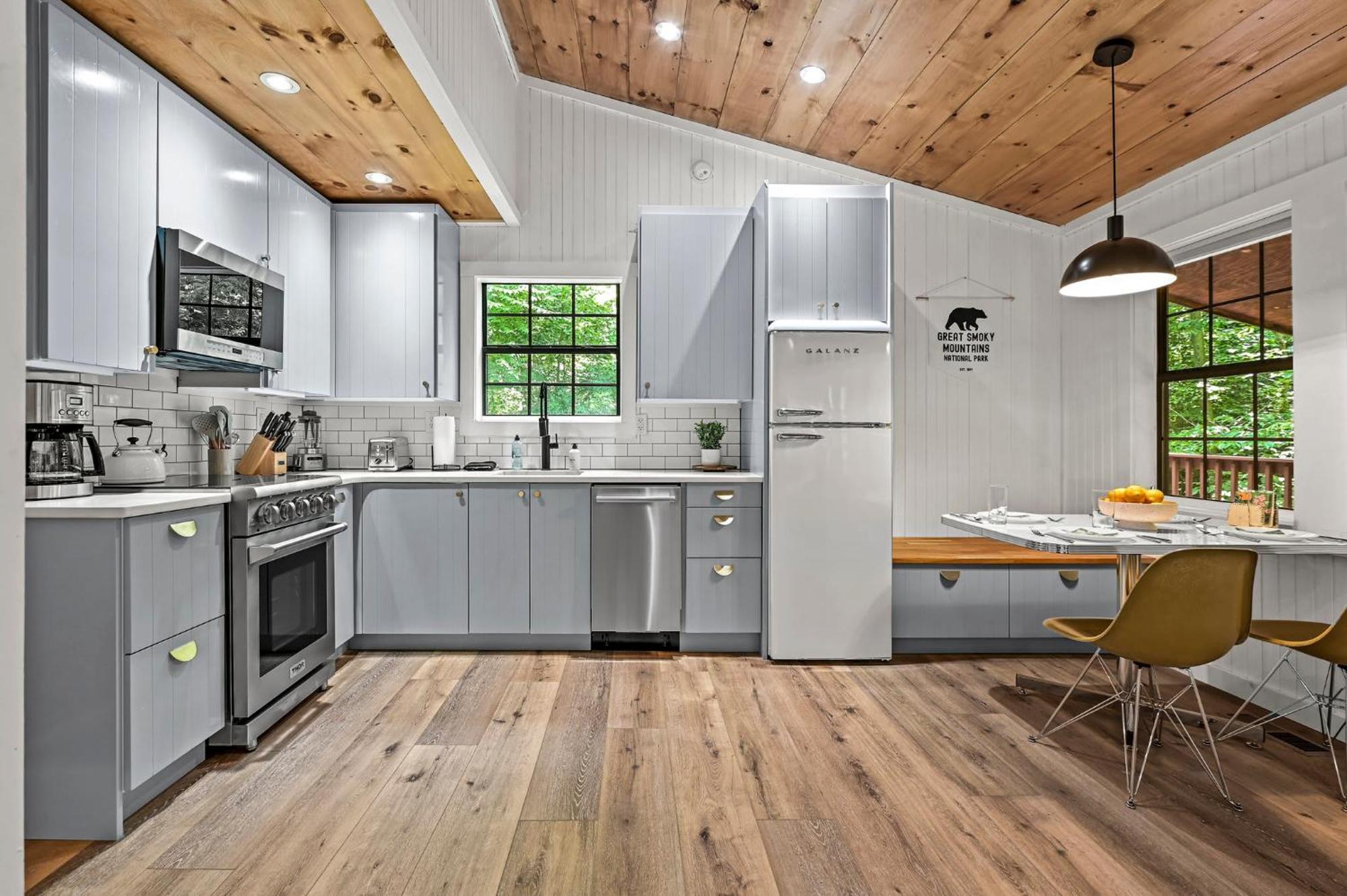 Smoky Mountains Hut Tub Cabin Dog Friendly Sevierville Kültér fotó